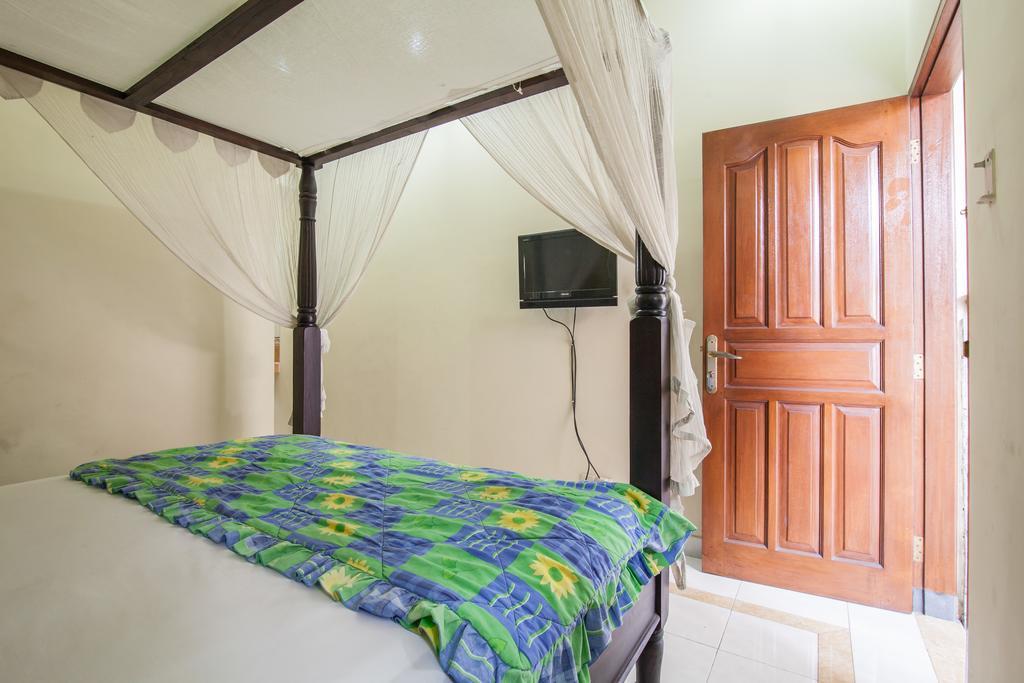 Lori Beach Inn Seminyak Chambre photo