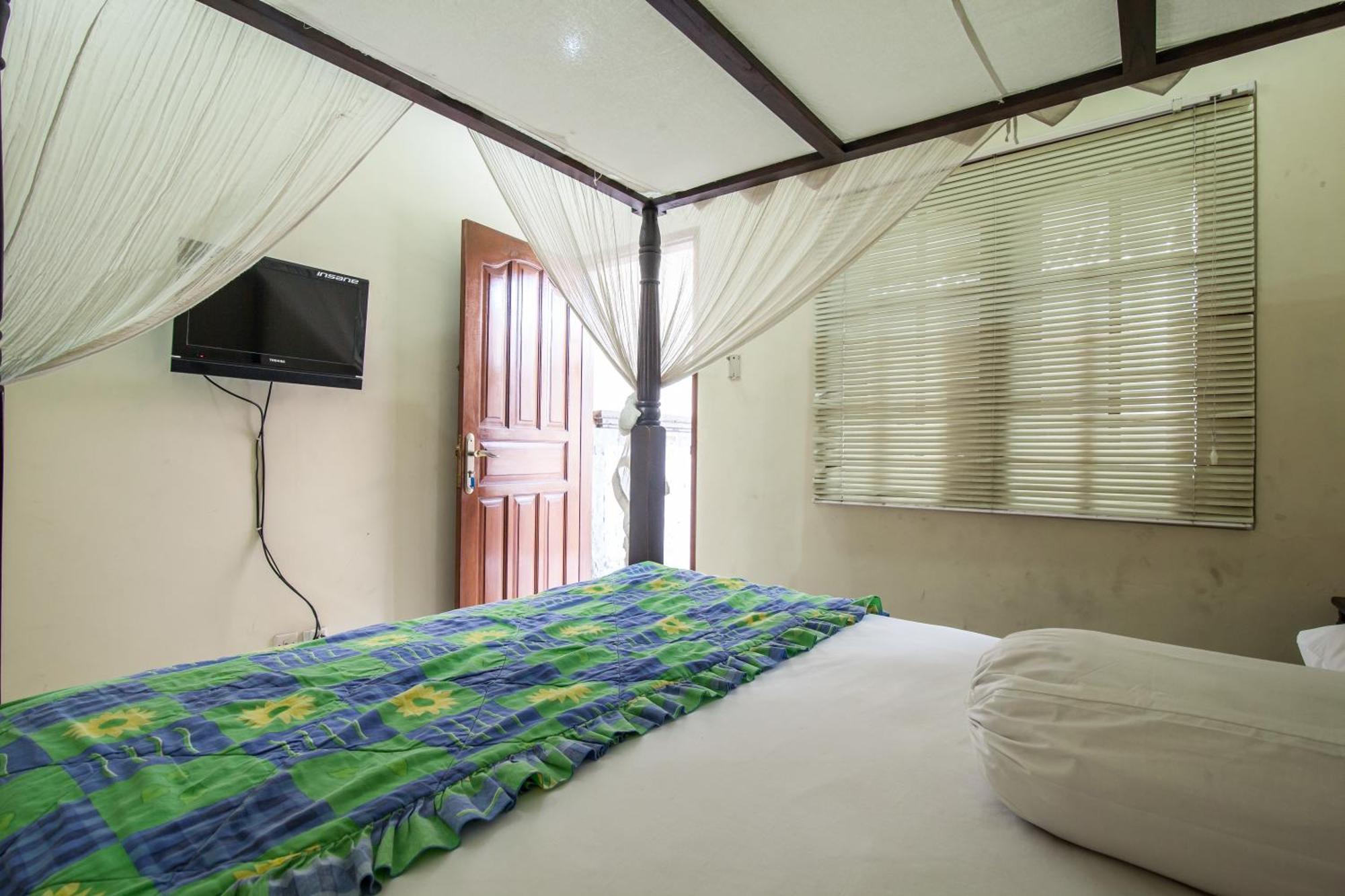 Lori Beach Inn Seminyak Extérieur photo