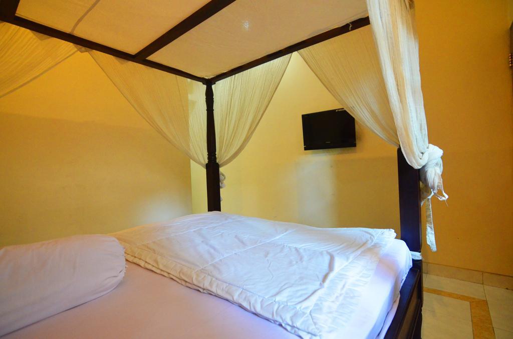 Lori Beach Inn Seminyak Extérieur photo